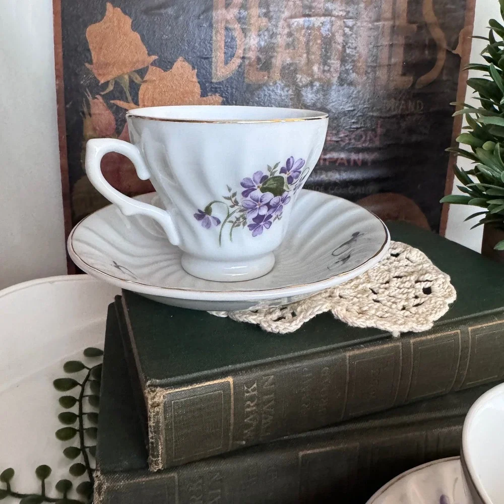 Designpac Purple Violet Floral Porcelain Tea Cup and Saucer Set of 2 Gold Rim